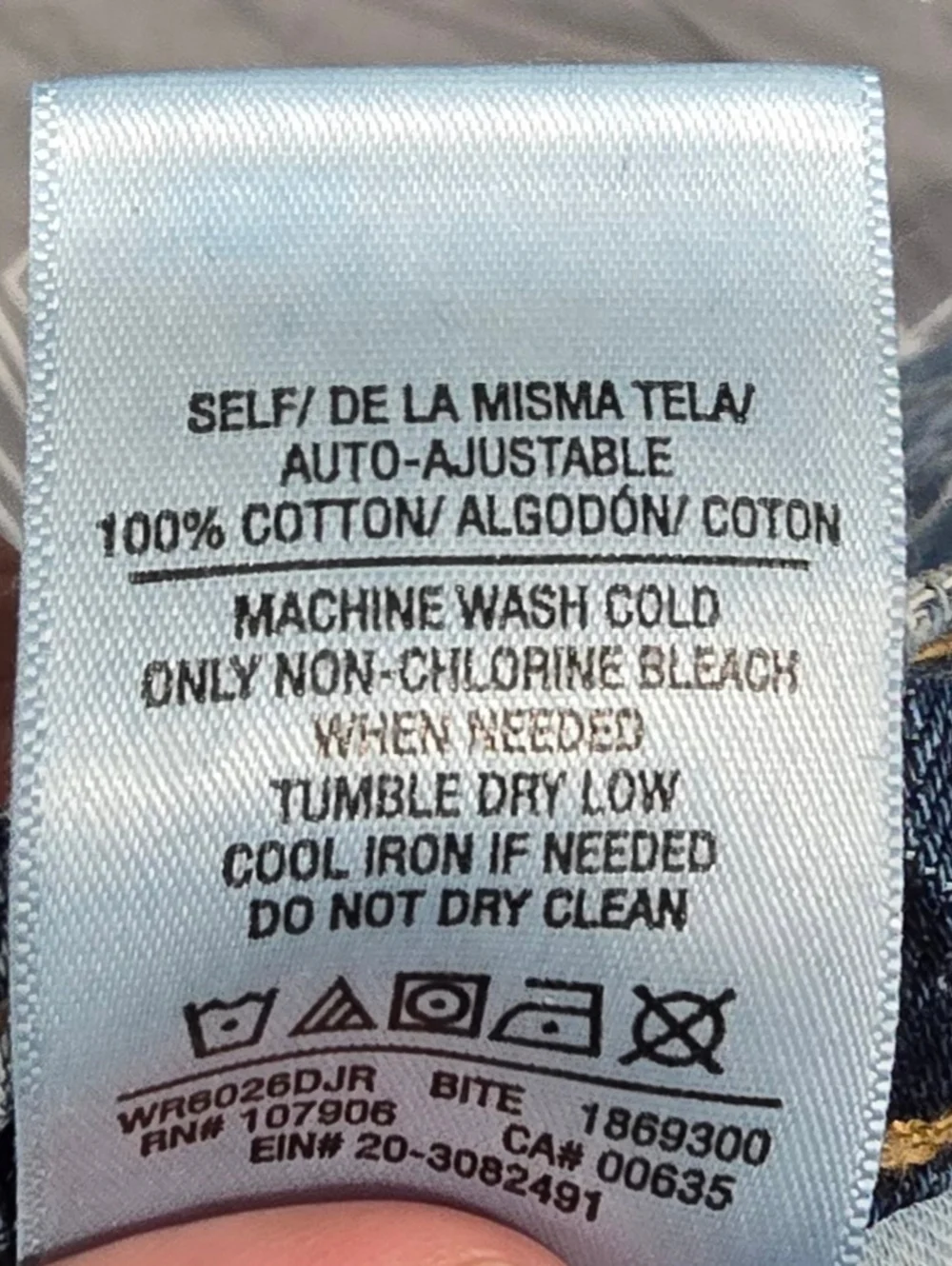 Hudson Cara Classic Denim Shorts Size 28 - Picture 8 of 9